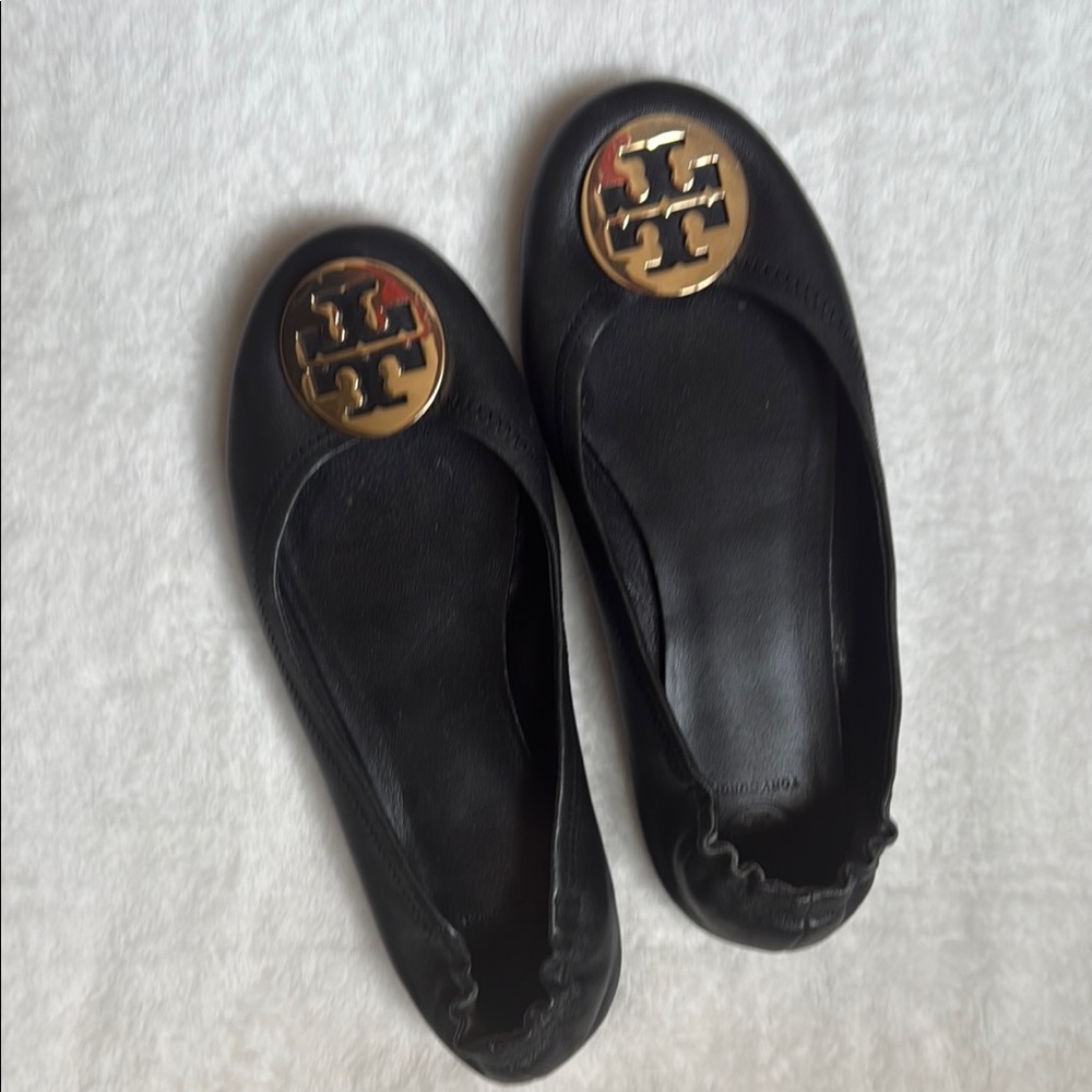 Tory Burch Black Leather Loafers with Gold Medallion